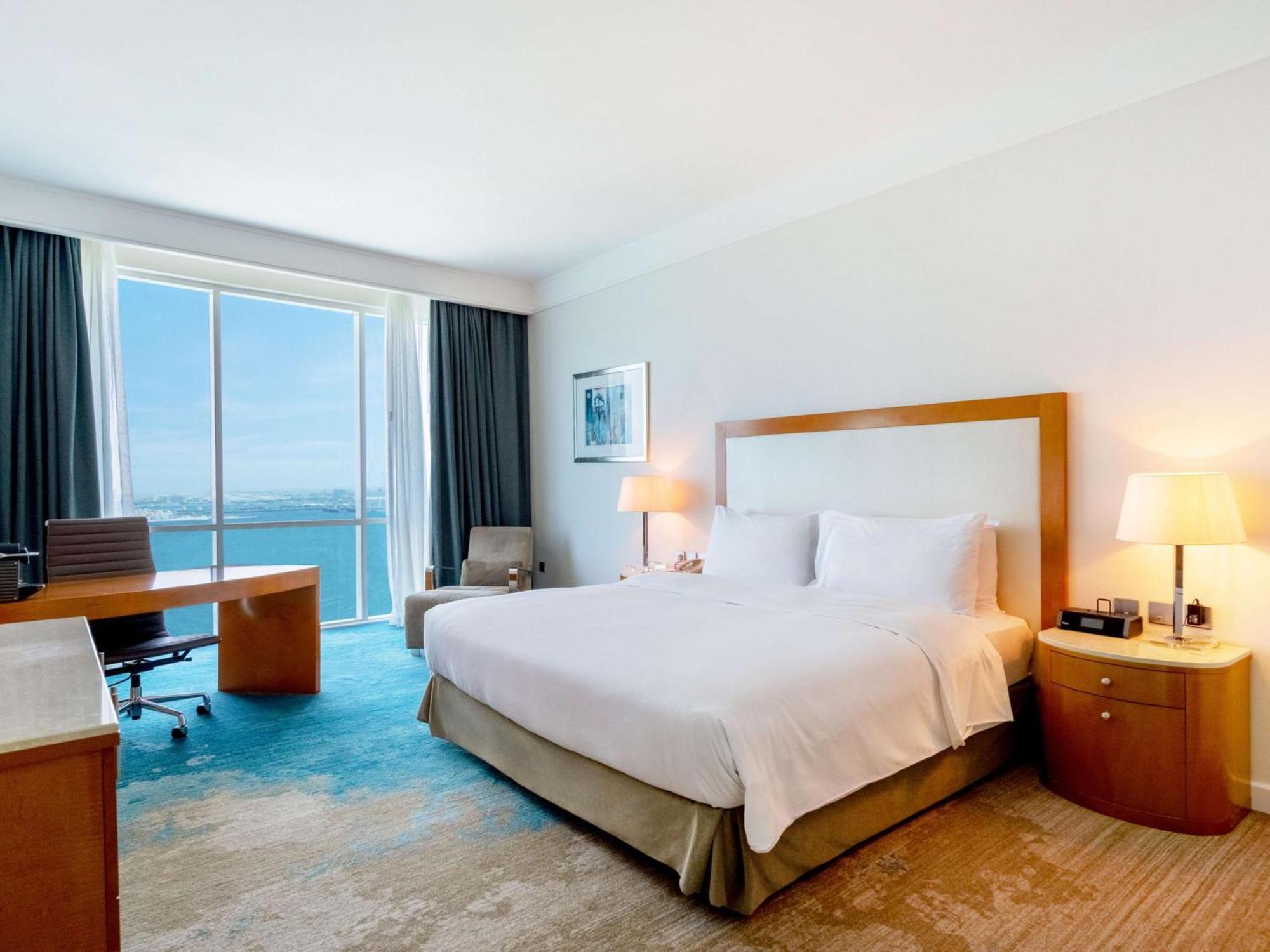 Hilton 5*