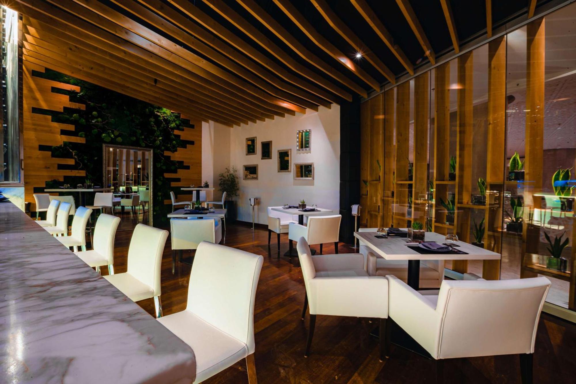 Hilton 5* Doha