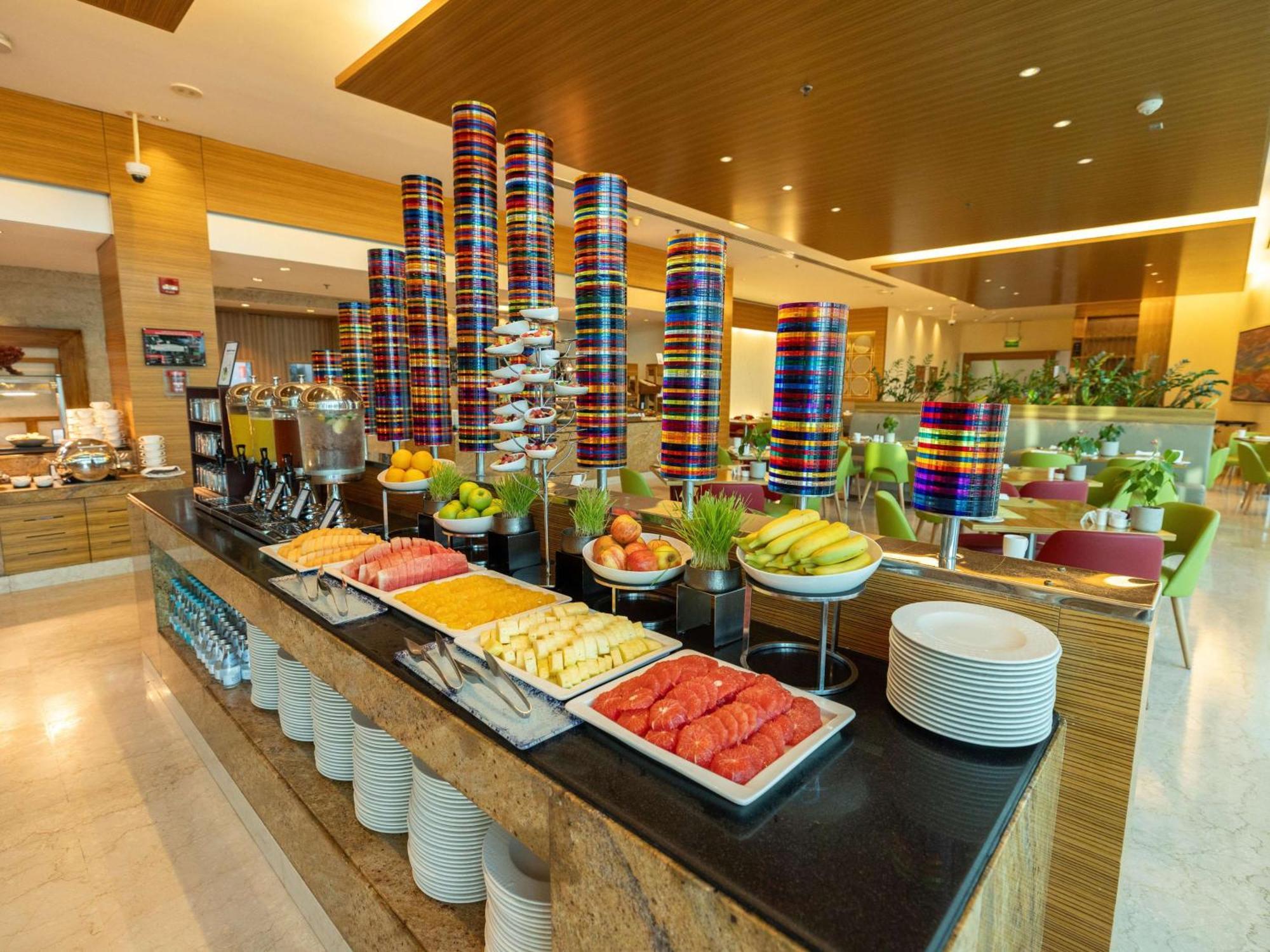 Hilton 5* Doha